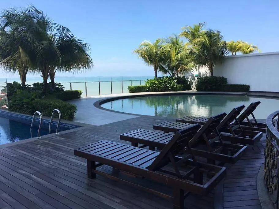 Silverscape,Res -- Seaview -- 5Pax Apartment Malacca