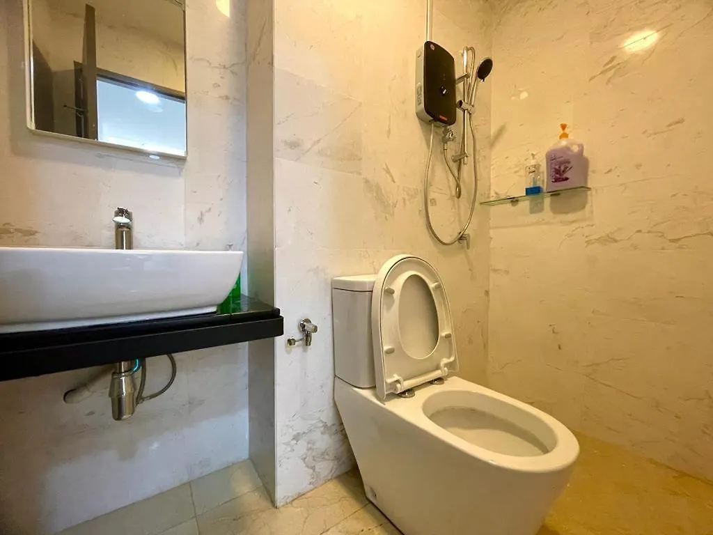 Silverscape,Res -- Seaview -- 5Pax Appartement Malacca
