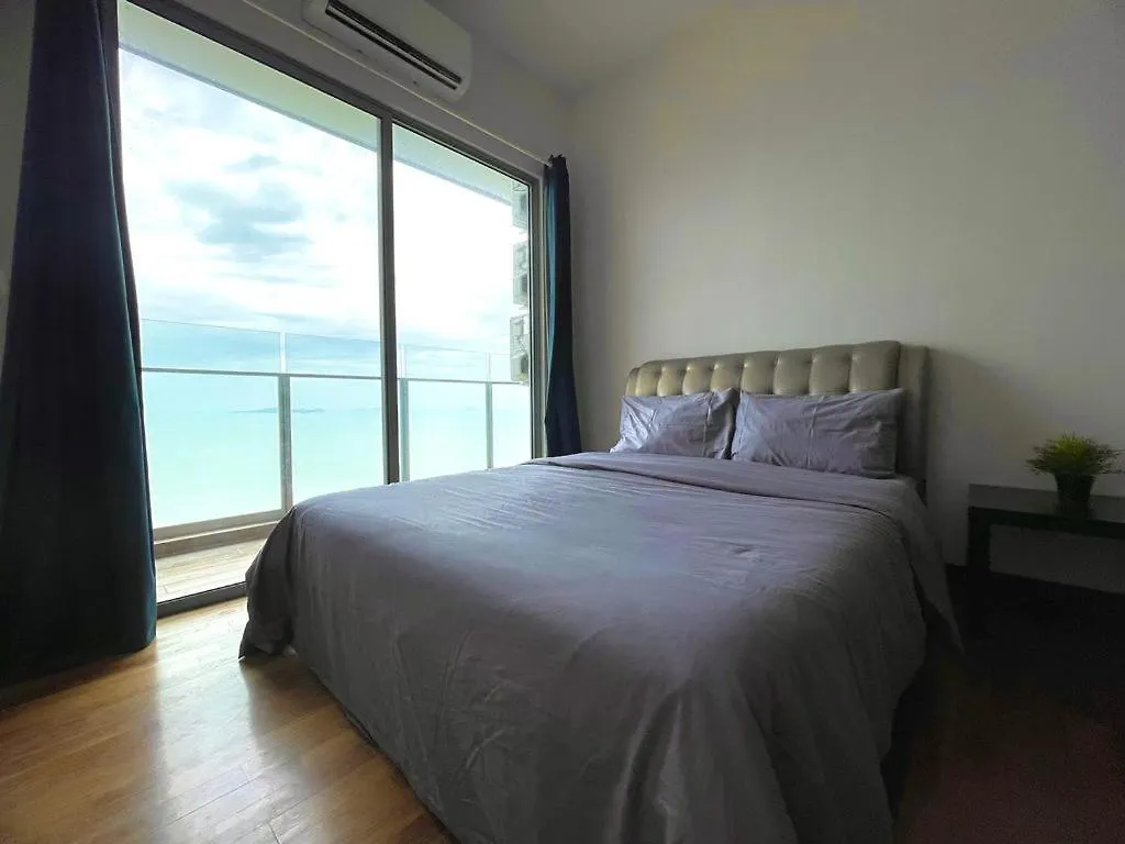 Silverscape,Res -- Seaview -- 5Pax Apartment Malacca